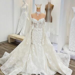 Ivory detachable wedding train/skirt